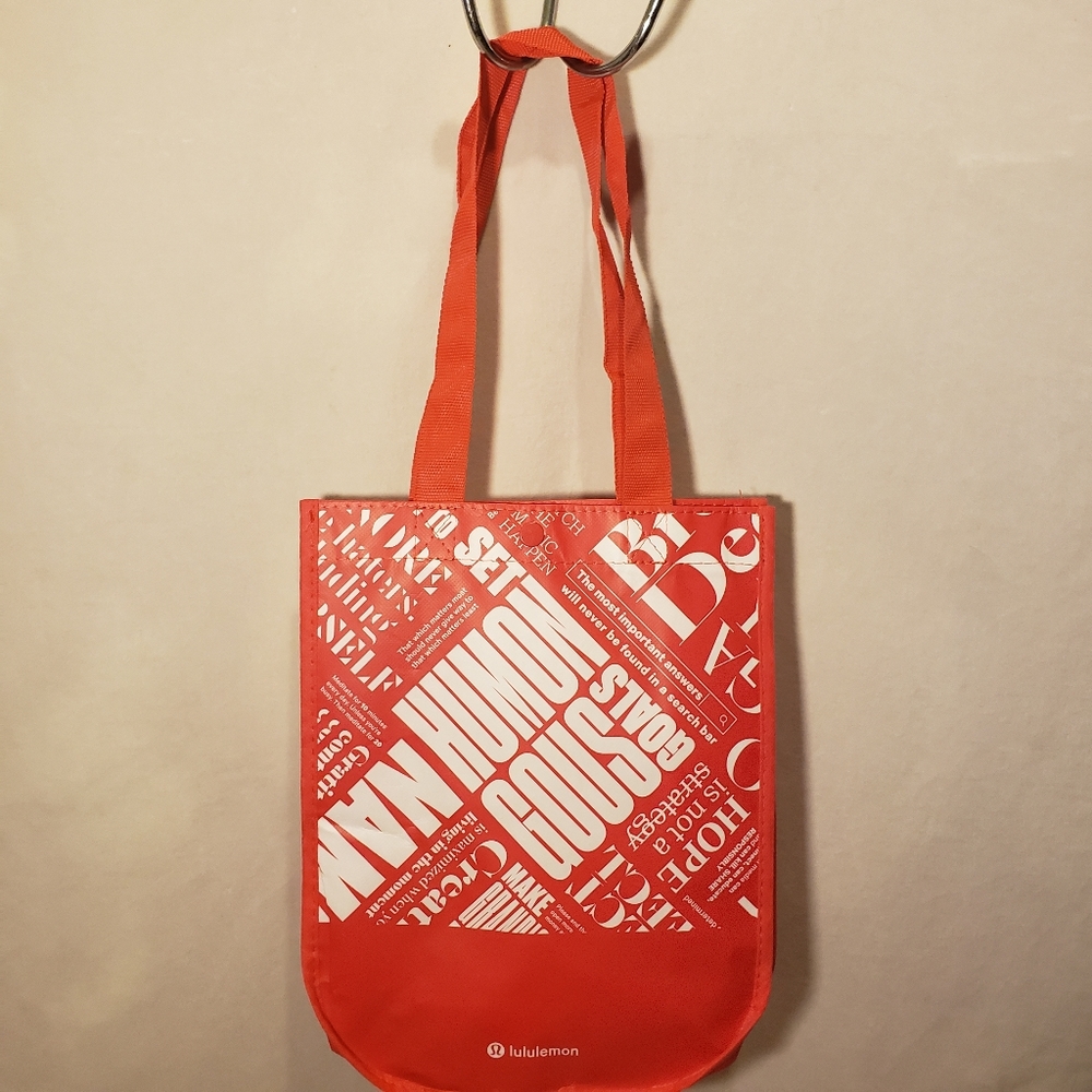 🖐5/$25🖐Lululemon small tote bag